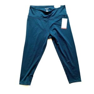 NWT!! Marika athletic leggings